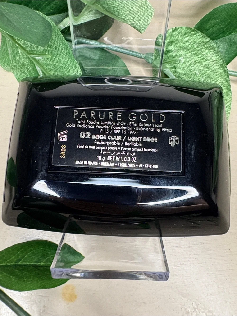 GUERLAIN Gold Radiance Powder Foundation Rejuvenated Effect SPF15 Light Beige 02